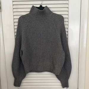 H&M chunky grey turtleneck sweater